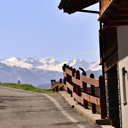 Lo Barbaboc Aparthotel Charvensod Bagian luar foto
